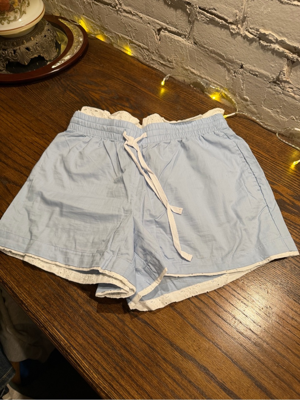 Light Blue Women's Drawstring Sleep Shorts with Cream Lace Trim 0130 - Picture 2 of 6